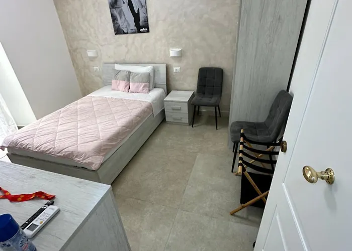 Penzion Youroominrome 4*