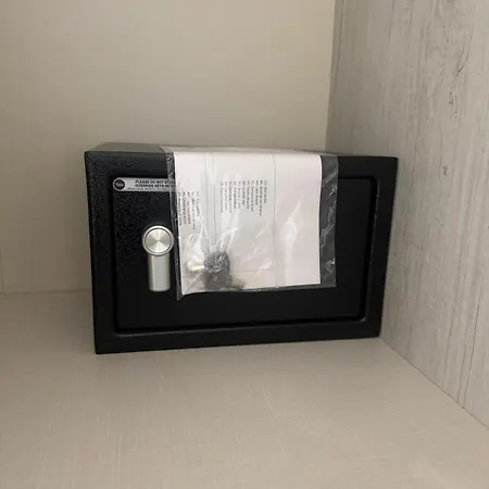 بيت ضيافة Youroominrome روما