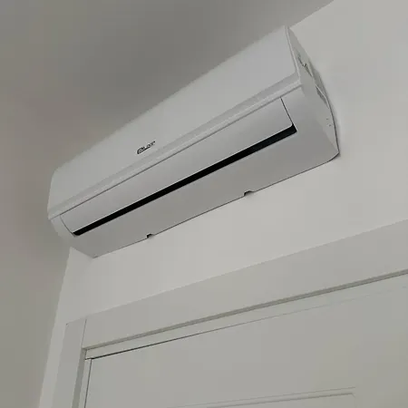 Гостевой дом Youroominrome *
